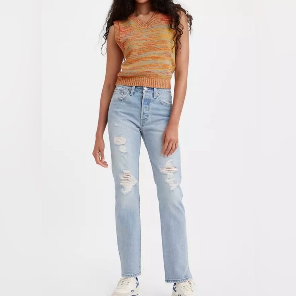 NWT! LEVI’S 501 ORIGINAL DISTRESSED JEANS